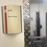 Raumschild Urnenraum